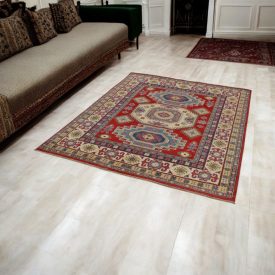 Kusový koberec Kazak 153x196 ručně vázaný koberec