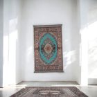 Hedvábný koberec strojově tkaný SILKEN 70x110 akrylový turecký koberec