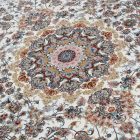 Perský koberec Nain béžový 150x225 luxusní koberec z akrylu