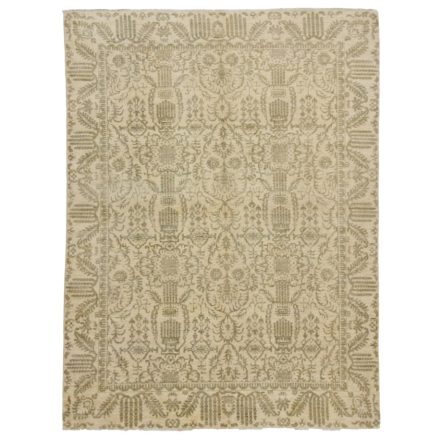 Vlněný kusový koberec Aikat 274x199 koberec do obýváku