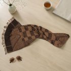 Elegantní dámský a pánský šátek 215x105 hnědý s autentickým vzorem